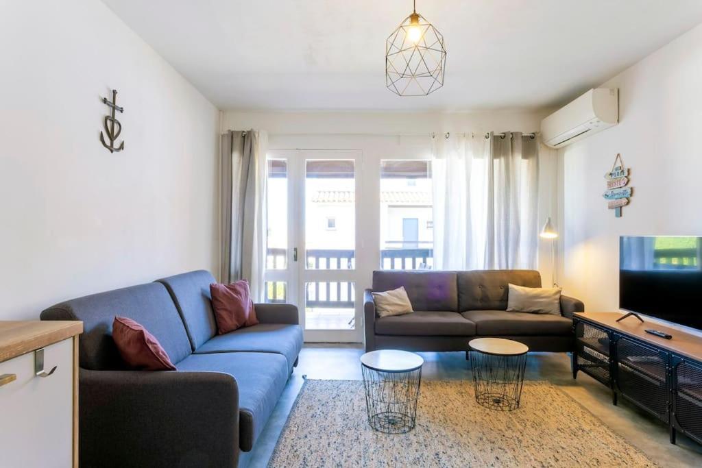 Chez Audrey - Agreable Appartement Duplex Climatise Et Convivial Le Grau-du-Roi Esterno foto