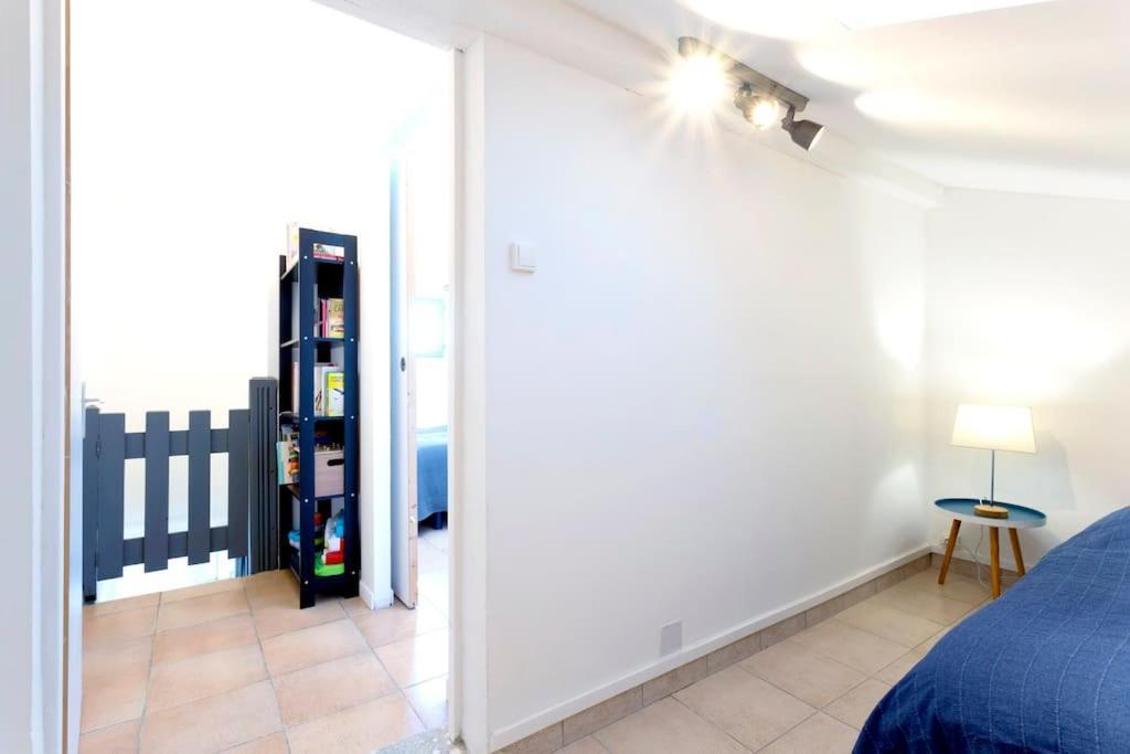 Chez Audrey - Agreable Appartement Duplex Climatise Et Convivial Le Grau-du-Roi Esterno foto